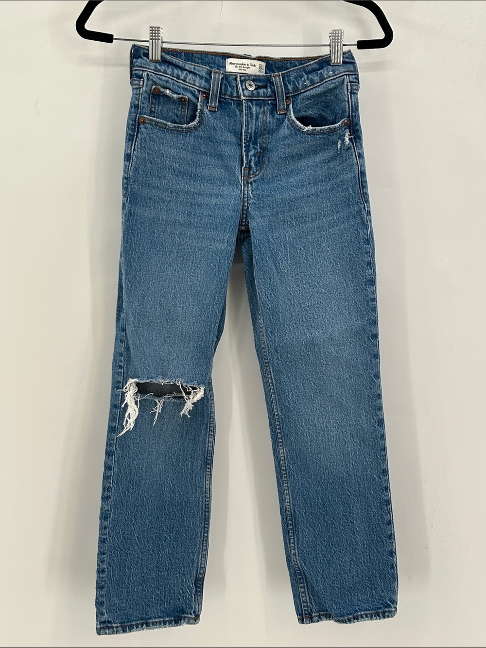 Abercrombie & Fitch The 90s Straight Mid Rise Jeans Size 23/000